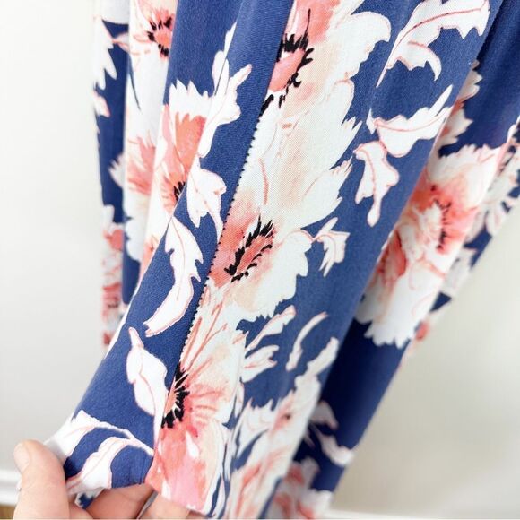 Aqua Smocked Top Blue Floral Wide Cropped Leg Jumpsuit M - Picture 10 of 12